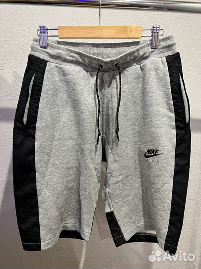 Шорты Nike Air