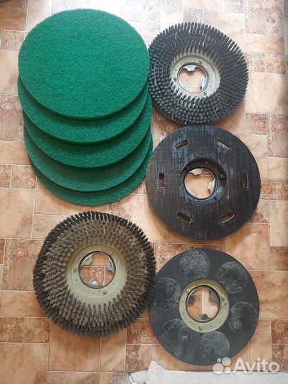 Оборудование к поломоечной роторной машины