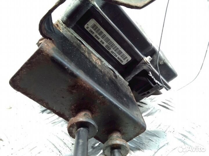 Блок ABS для Skoda Fabia 2 (5J) 6R0614117F