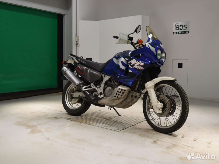 Honda AfricaTwin750-2 1999 г