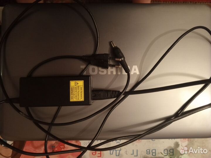 Ноутбук toshiba satellite
