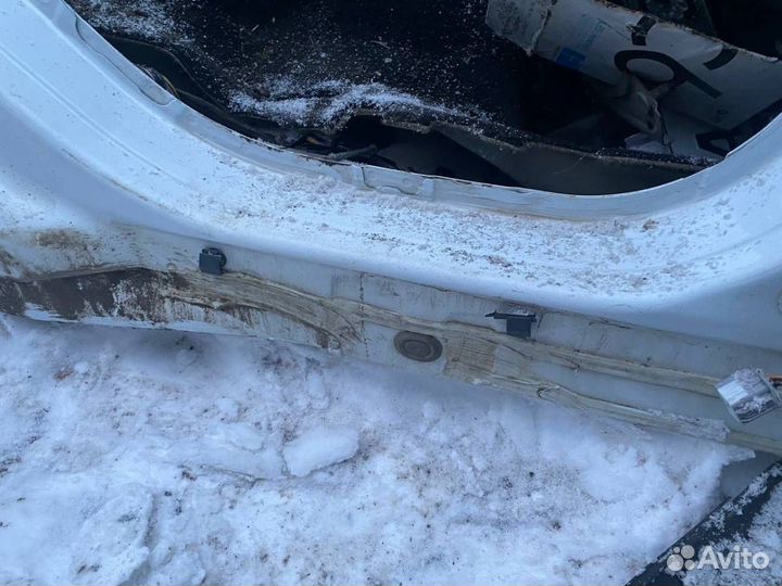 Порог со стойкой правый Ford Focus 3 2011