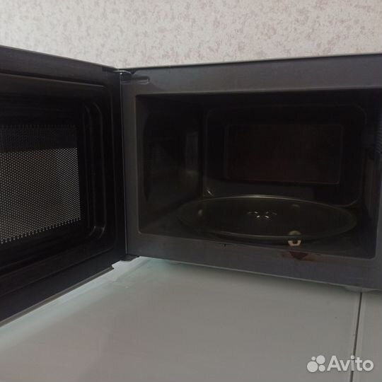 Микроволновая печь