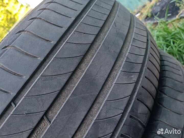 Michelin Primacy 4 235/55 R17