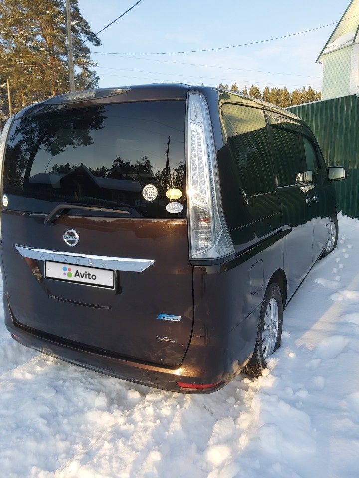 Nissan Serena: фото владельца
