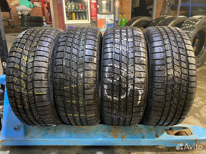 Pirelli Winter 210 Snowsport 225/55 R16 99H