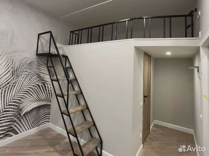 Лестница на металлокаркасе