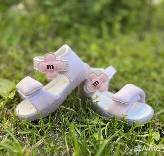 Сандалии для девочки светящиеся 19-24