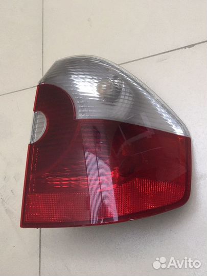 Фонарь задний BMW X3 E83