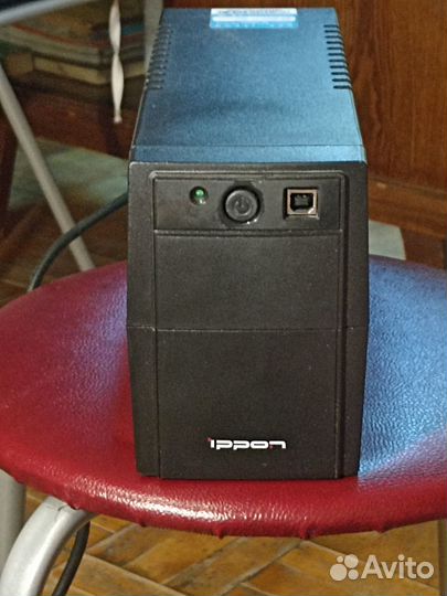 Источник бесперебойного питания