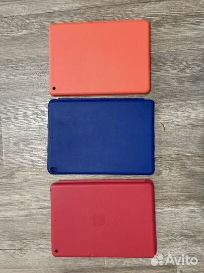 Чехол на iPad