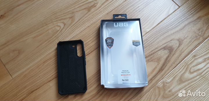Чехол UAG Monarch для Samsung S22