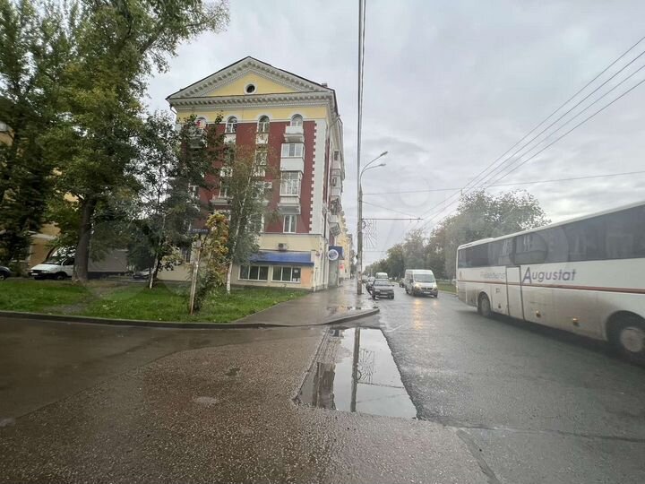 Торговая площадь, 100 м² два отдельных входа