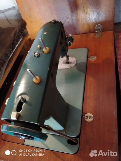 Швейная машинка бу