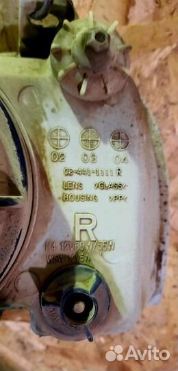 Фара передняя правая VW Golf 3
