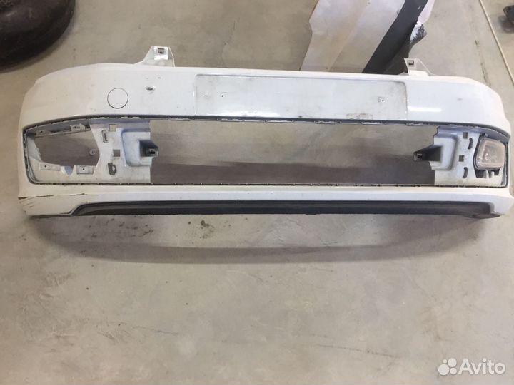 Бампер передний Фольксваген поло 15-20