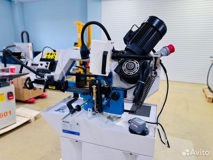 Ленточнопильный станок по металлу