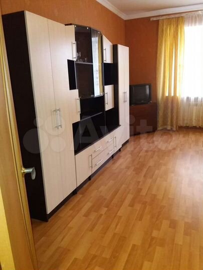 2-к. квартира, 76,6 м², 3/8 эт.