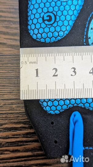 Перчатки для занятий спортом