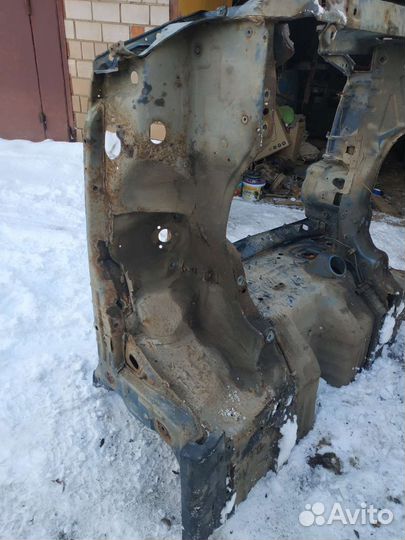 Передняя часть кузова Honda Accord V