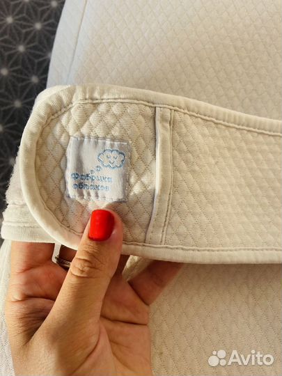 Кокон + вещи (для новорожденных )