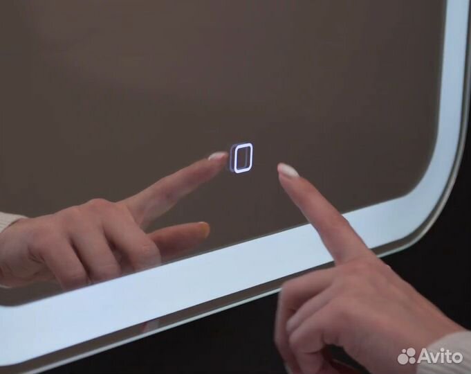 Зеркальный шкаф в ванную