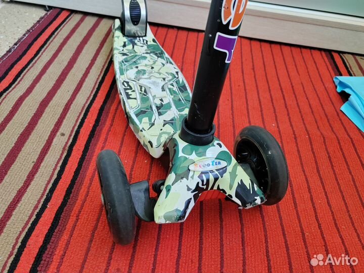 Самокат детский трехколесный