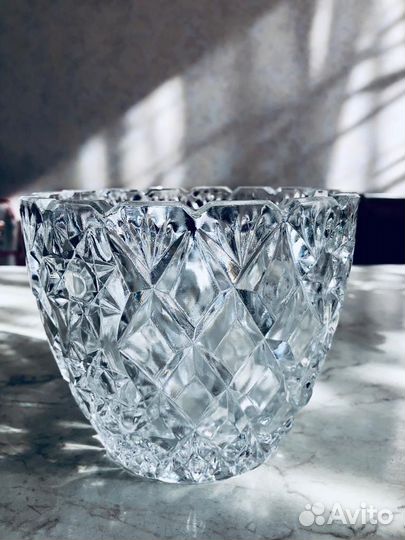 Хрустальная ваза