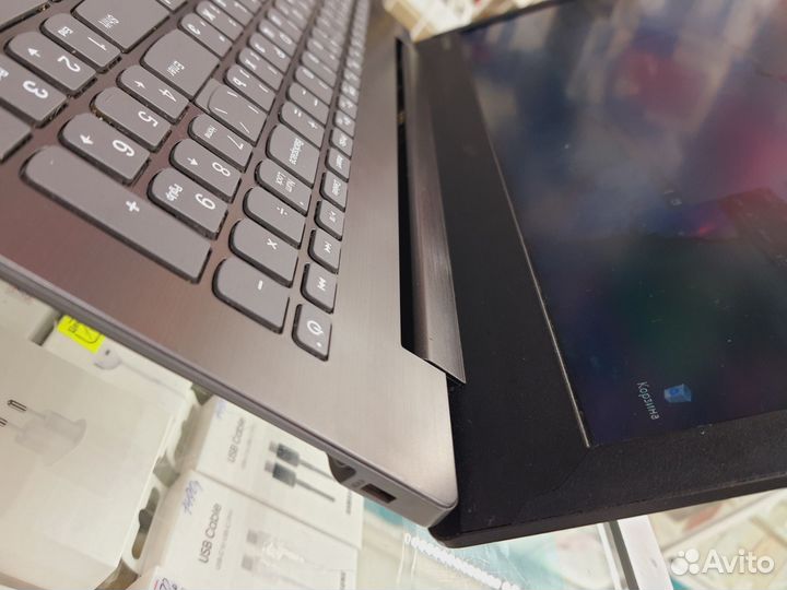 Lenovo Ideapad 320 15iap