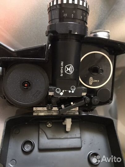 Кинокамера Лада