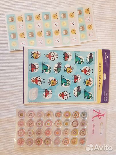 Наклейки, открытки Hallmark Sanrio Accessories