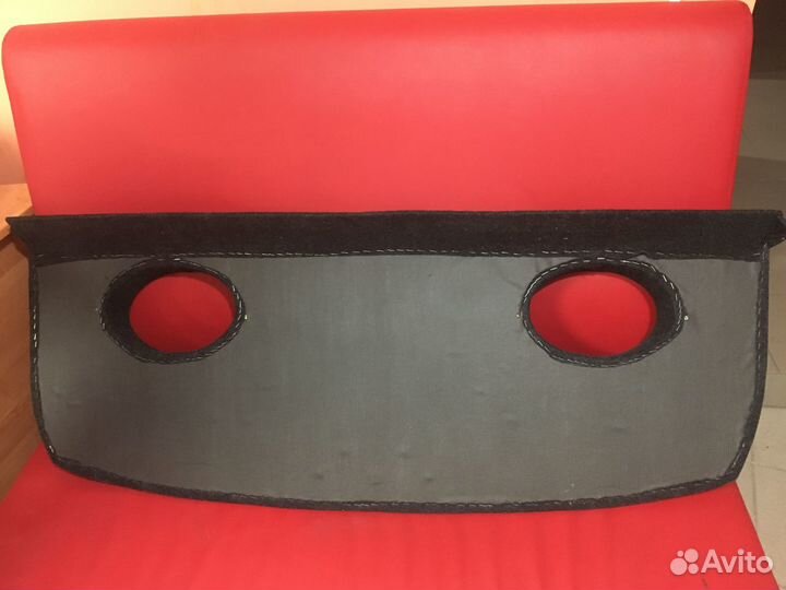 Полка акустическая задняя на Веста седан