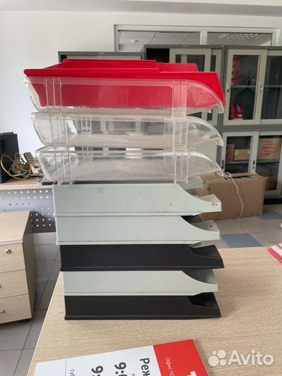 Лоток для бумаг горизонтальный