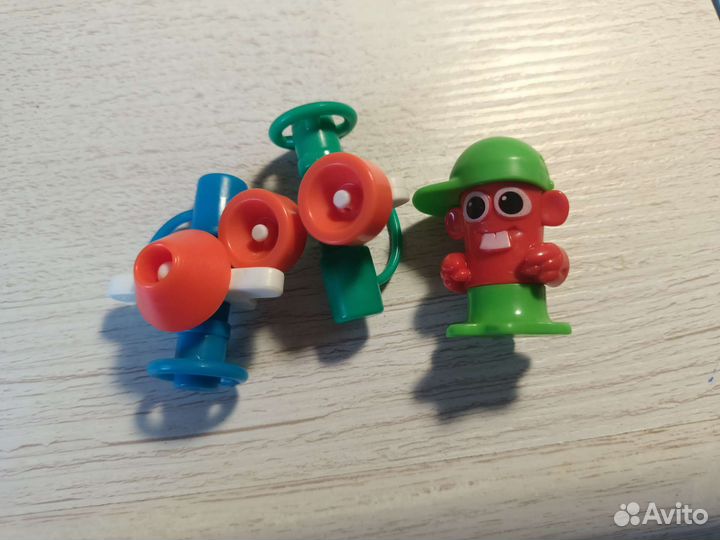 Игрушки из киндера