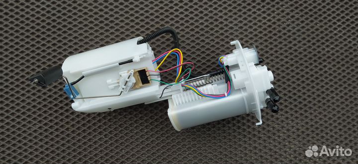 Топливный насос Toyota