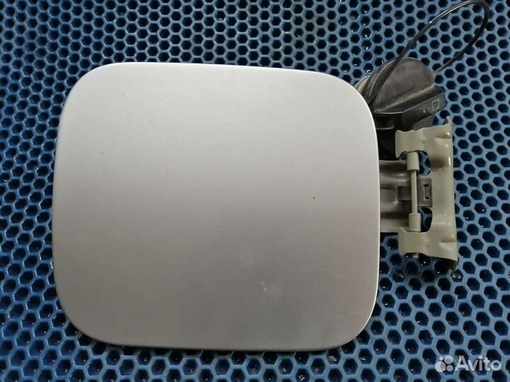 Лючок бензобака Nissan Qashqai