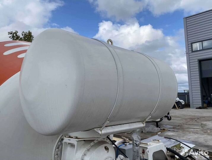 Водобак на миксер абс