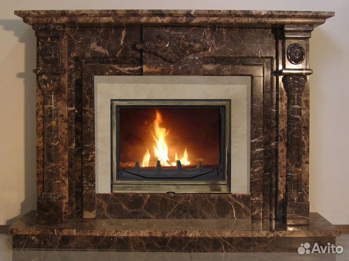 Камин из мрамора Волокас