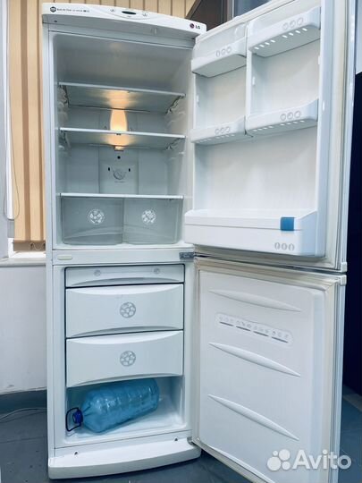 Холодильник бу. No Frost. Гарантия. Доставка