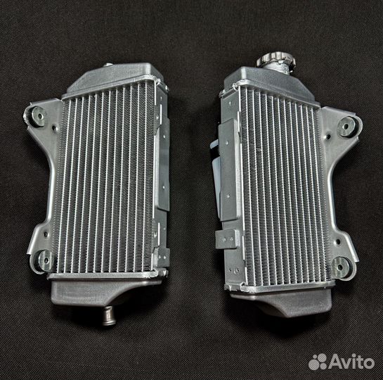 Радиаторы охлаждения на эндуро мотоциклы рама K7