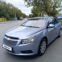 Chevrolet Cruze 1.6 AT, 2010, 95 300 км, с пробегом, цена 799 000 руб.