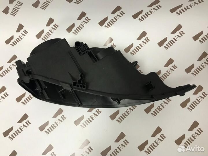 Правый корпус фары Audi A4 B8 2011-2015 Рестайлинг