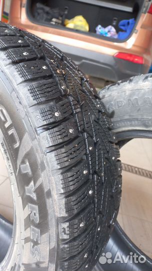 Nokian Tyres E-Truck Drive 205/65 R16