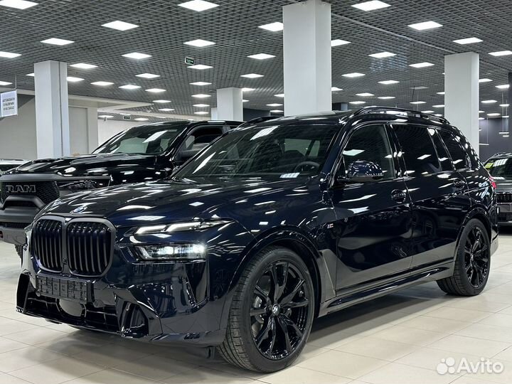 BMW X7 3.0 AT, 2024, 40 км