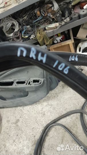 Уплотнитель двери Nissan almera classic b10