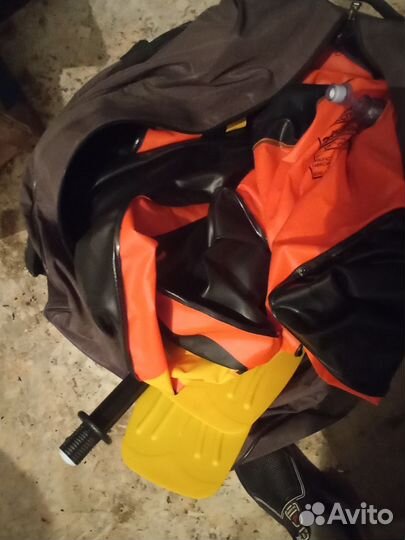 Детская надувная лодка