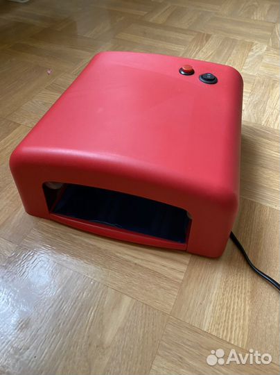 Лампа для маникюра