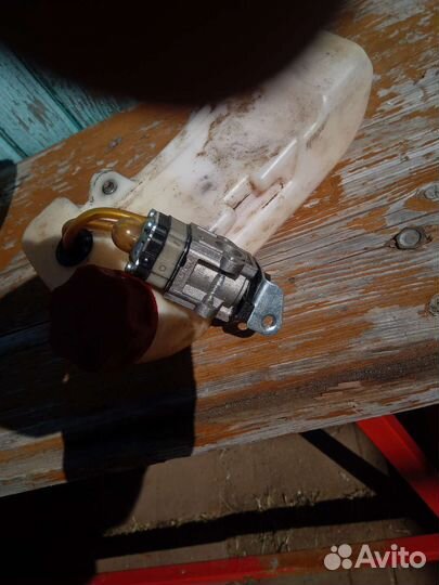 Карбюратор от бензокоса мр-15