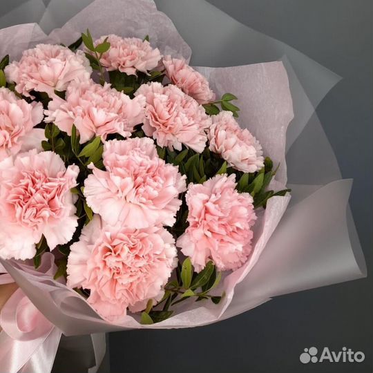 Моно букет из кружевных гвоздик