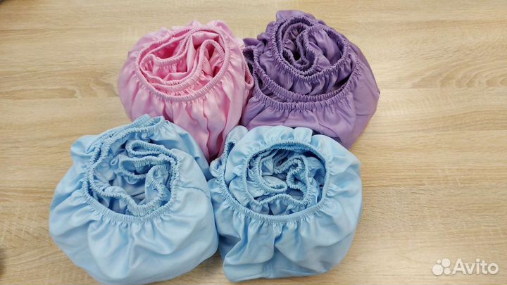 Простынь на резинке в детскую кровать